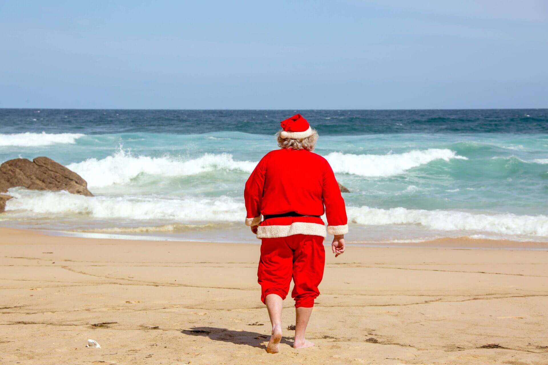 Natale in Australia: sul surf con Babbo Natale