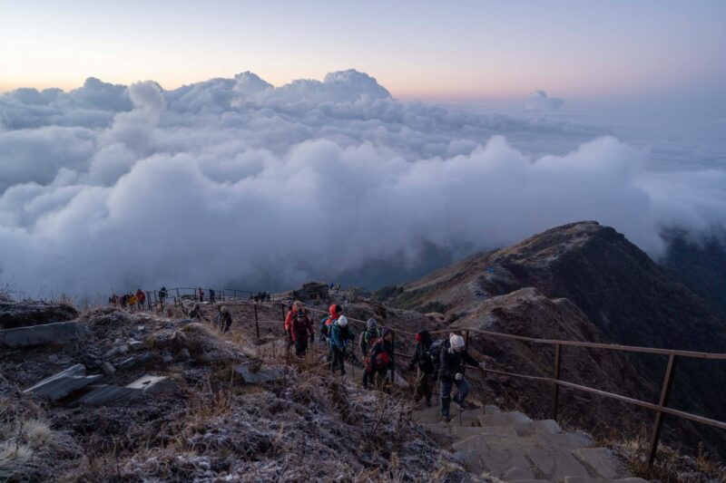 Trekking tra le vette Himalayane