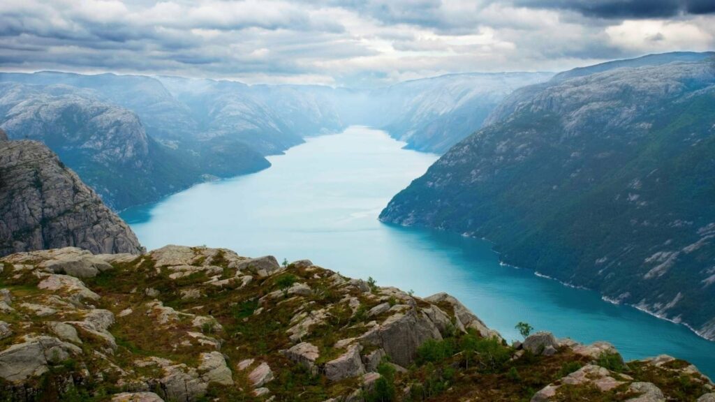 Noregia_ Troll Fjord_paesaggi