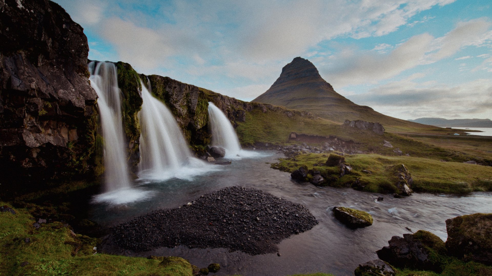 Avventura in Islanda tra i ghiacciai e l’aurora
