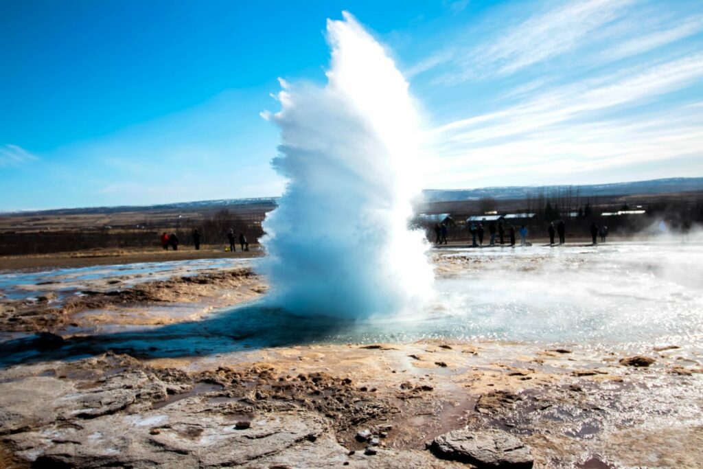 Ponte_immacolata_Islanda_Strokkur Geysir